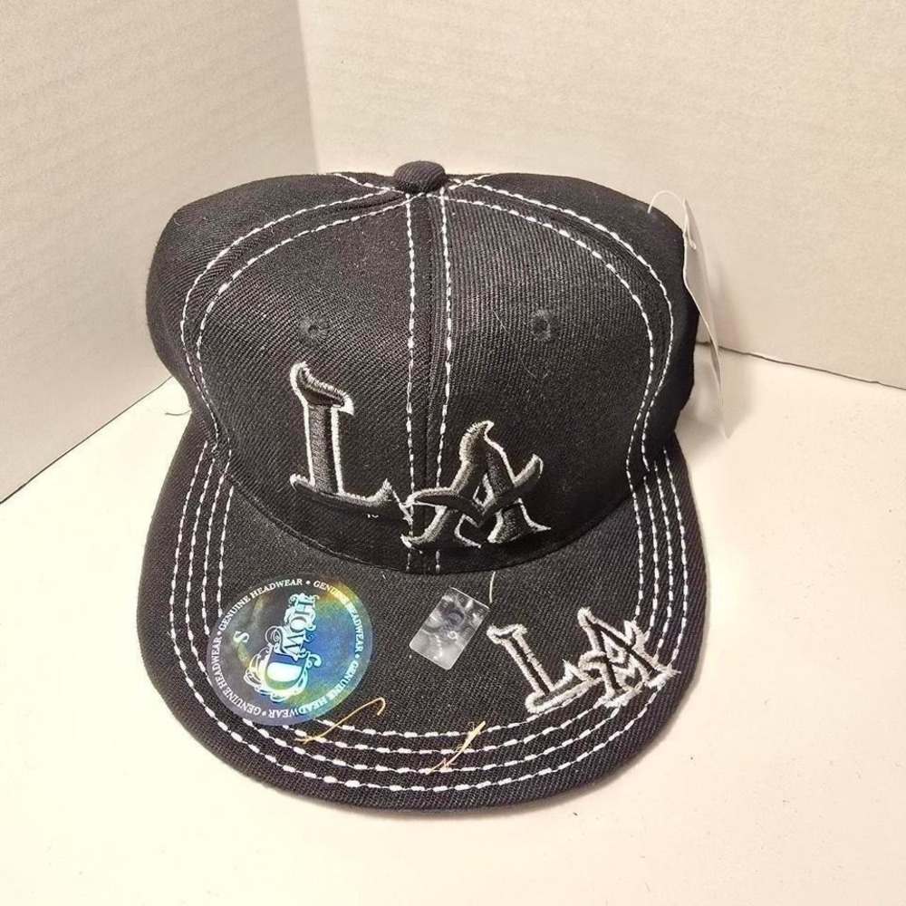 0077 NWT HOWD Black LA size S ball cap